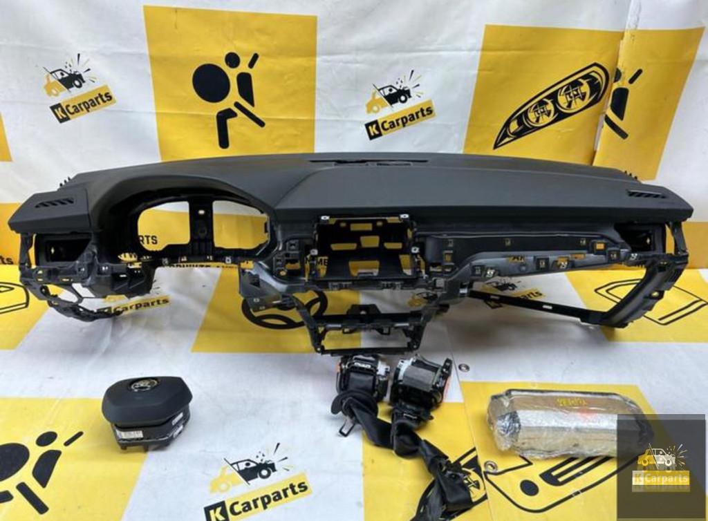 Skoda Scala 657 Compleet Dashboard set Airbag set origineel, Auto-onderdelen, Overige Auto-onderdelen, Skoda, Gebruikt