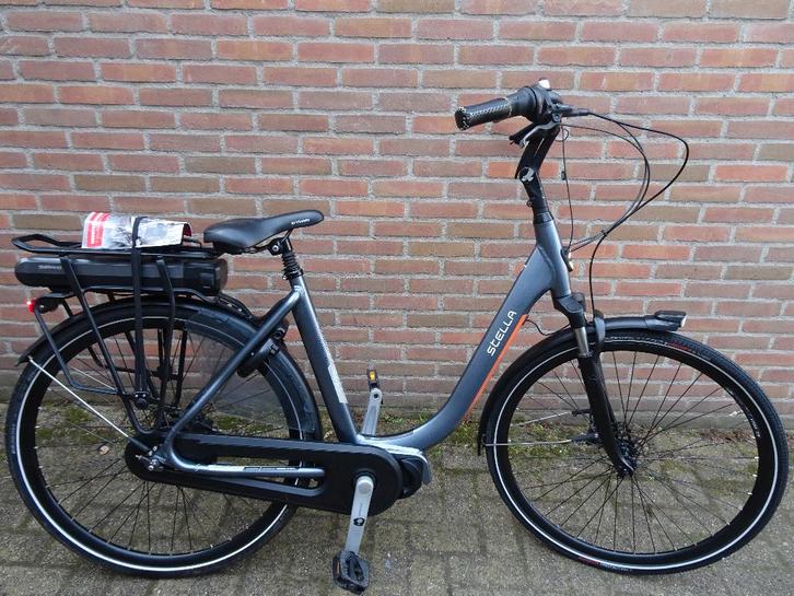 nieuw staat stella met midden motor 500 watt accu inc lader, Vélos & Vélomoteurs, Vélos électriques, Comme neuf, 51 à 55 cm, 50 km par batterie ou plus