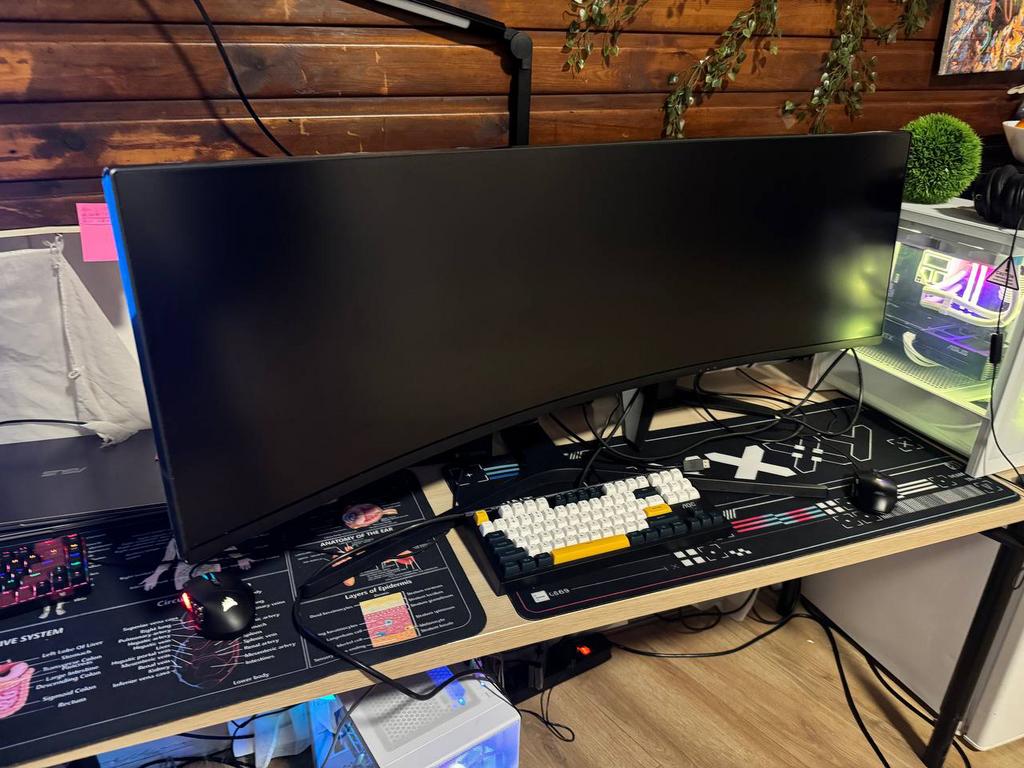 Pc screen, Muziek en Instrumenten, Dj-sets en Draaitafels, Ophalen of Verzenden, Zo goed als nieuw