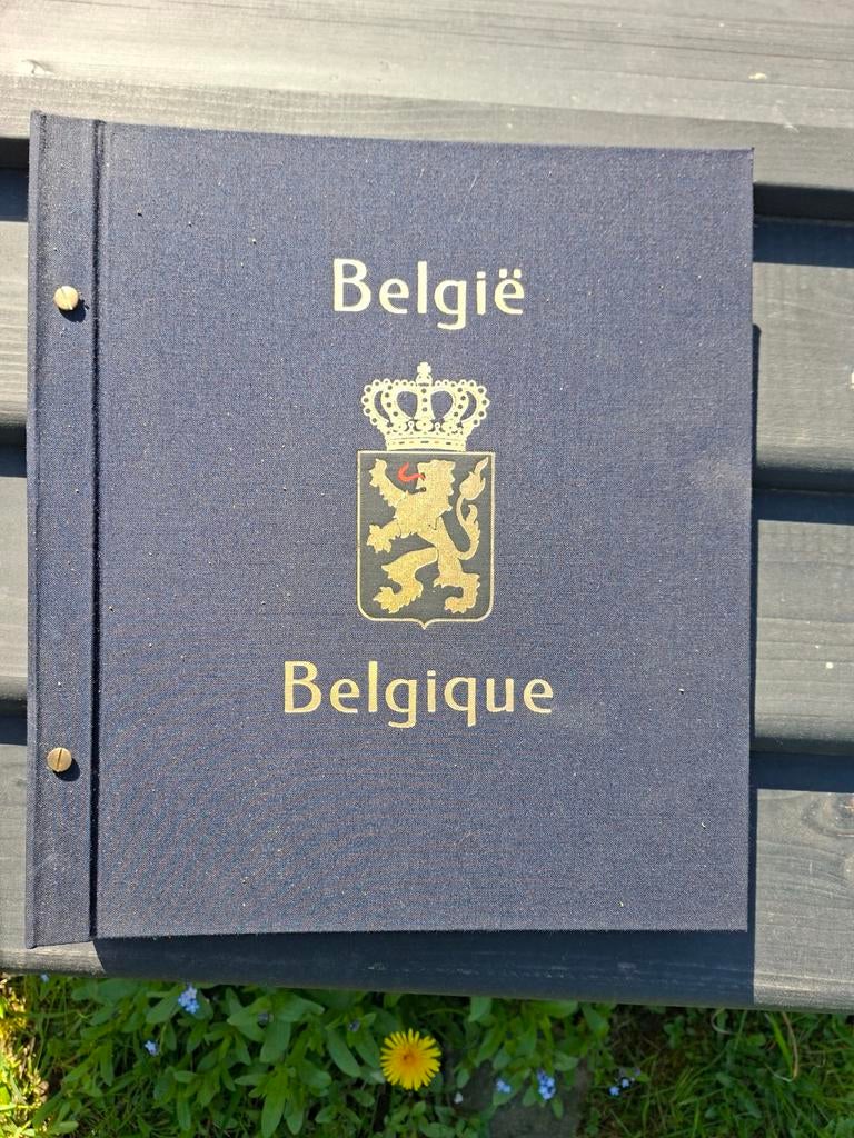 Belgische en internationale postzelgverzameling, Ophalen