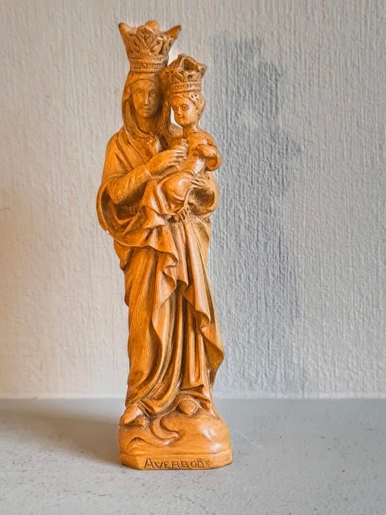 Madonna met kind, Averbode, Enlèvement ou Envoi