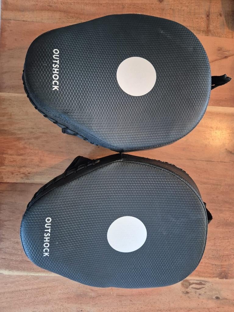 Outshock Handpads / Focus Pads, Verzenden, Gebruikt