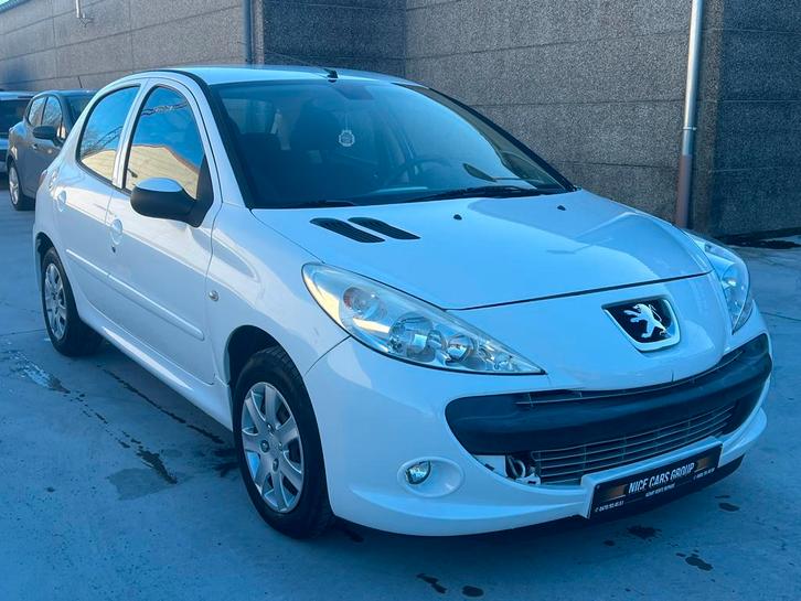 Peugeot 206+, Autos, Peugeot, Entreprise, Achat, 206+, ABS, Essence, Euro 5, Tissu, Enlèvement