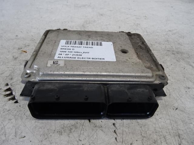 MODULE D ALLUMAGE Passat Variant (3C5) (03G906021LR), Utilisé, Volkswagen