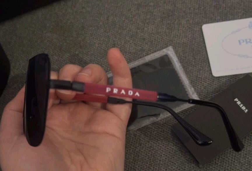 Lunettes de soleil Prada, Enlèvement ou Envoi, Lunettes de soleil