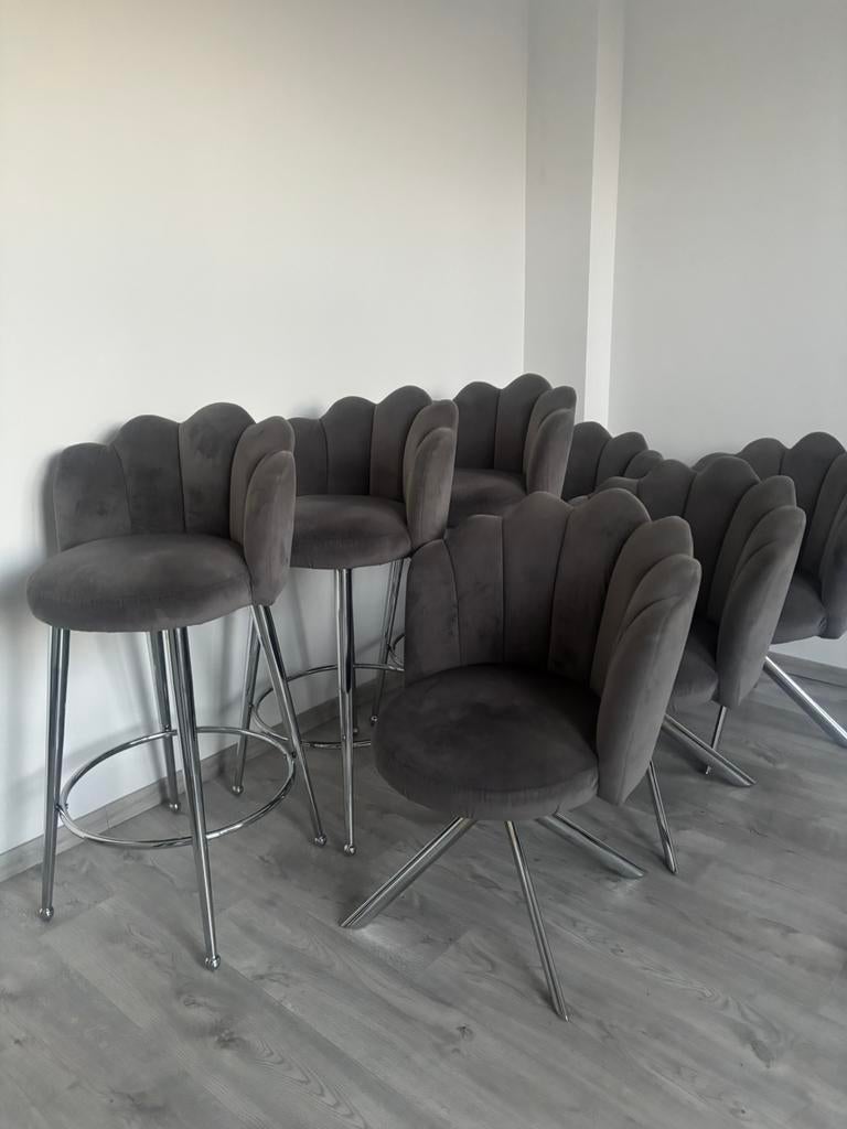 4 chaise basse et 3 chaisse haute, Maison & Meubles, Tabourets de bar, Enlèvement, Comme neuf