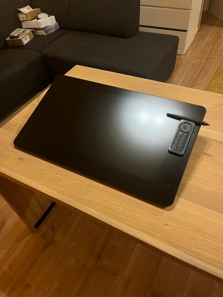 Wacom Cintiq Pro 24, Computers en Software, Ophalen, Zo goed als nieuw