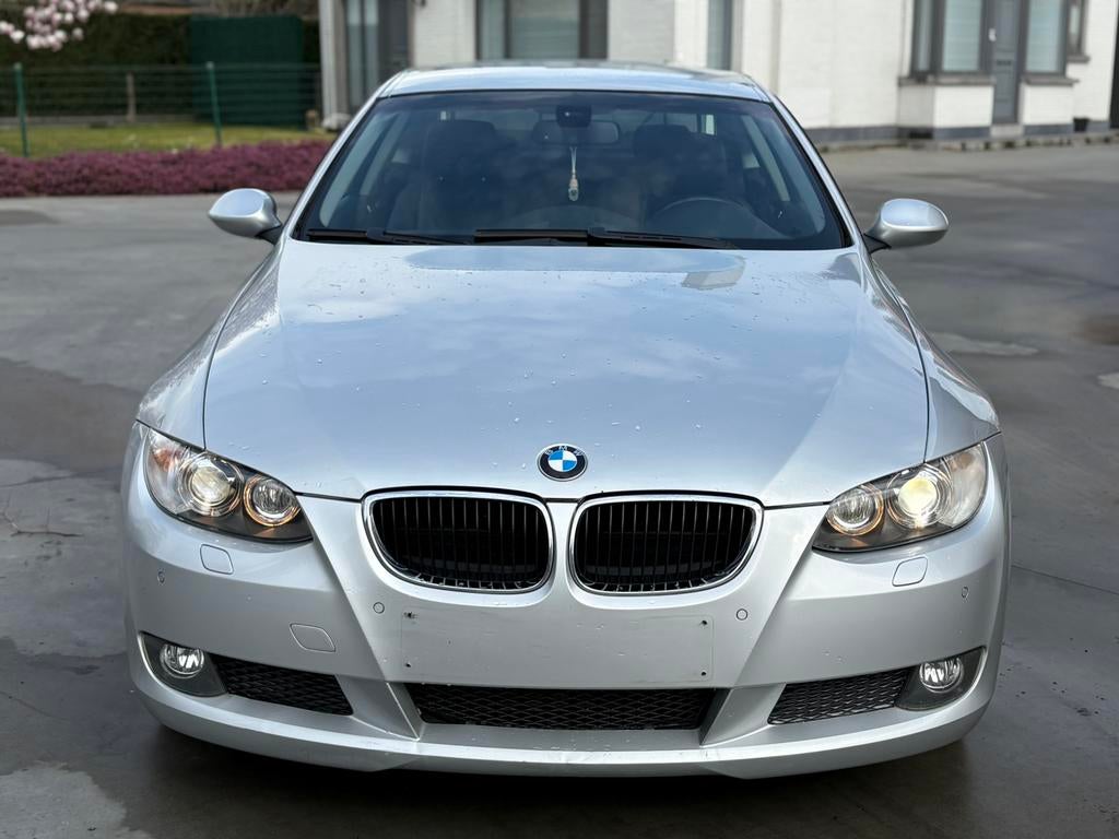 BMW 320D E92 COUPÉ 2008 EN OPTION COMPLÈTE !, Autos, Achat, Entreprise, Boîte manuelle, Diesel