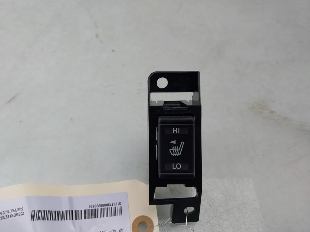 COMMUTATEUR SIEGE CHAUFFANT Qashqai (J11) (|255003TA0A|), Autos : Pièces & Accessoires, Utilisé, Nissan