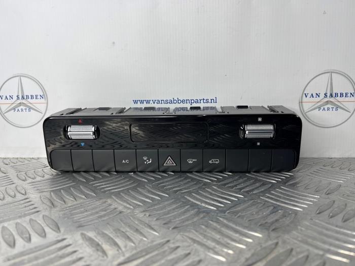 Panneau de commandes chauffage d'un Mercedes Sprinter, Autos : Pièces & Accessoires, Tableau de bord & Interrupteurs, Mercedes-Benz
