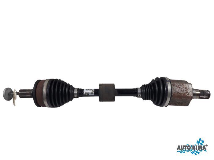 Aandrijfas links-voor van een Volvo XC60, Auto-onderdelen, Remmen en Aandrijving, Volvo, Gebruikt, 3 maanden garantie, Ophalen of Verzenden