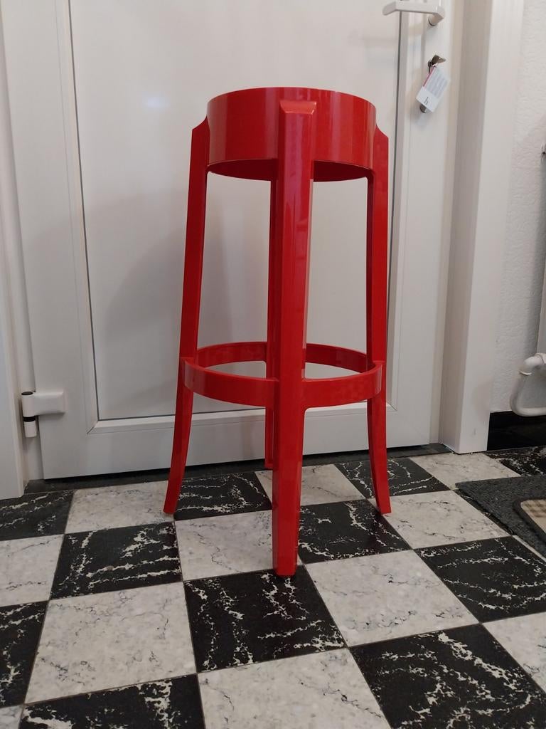 Kartell Charles Ghost barkruk, Ophalen