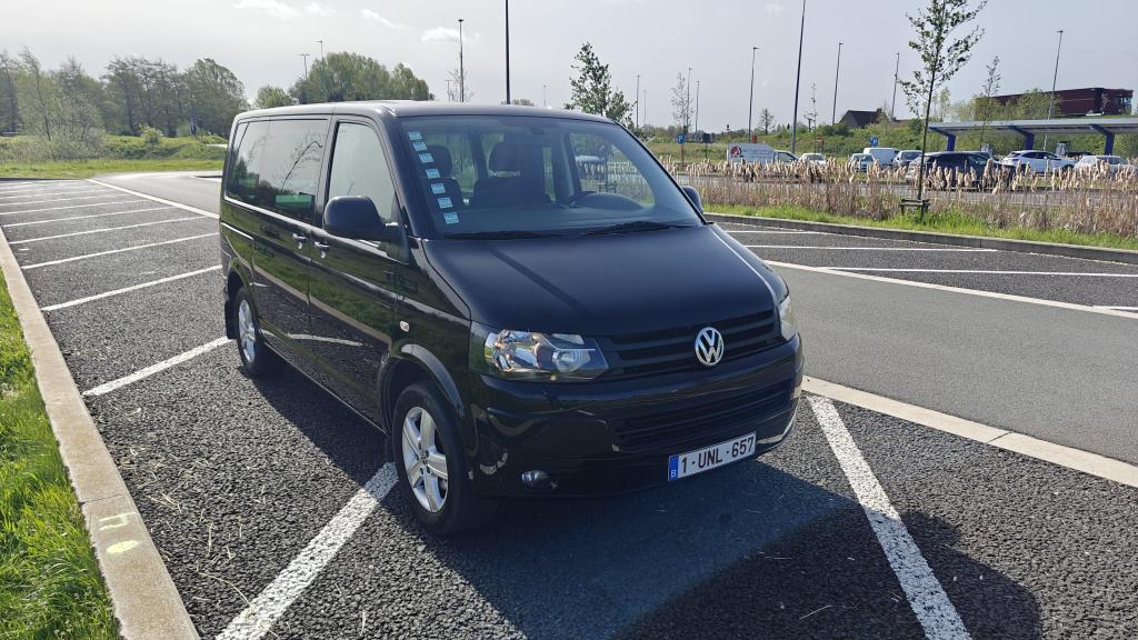 Volkswagen Transporter T5 - inclusief winterbanden op velg, Auto's, Voorwielaandrijving, Stof, 199 g/km, 4 cilinders