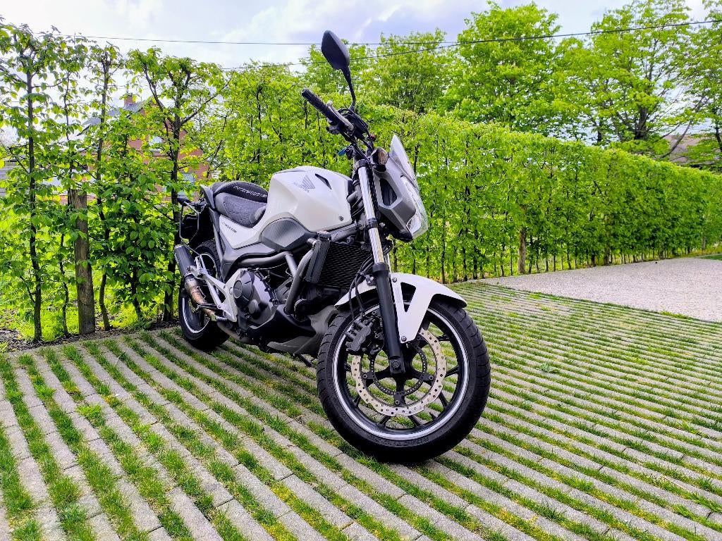 Honda NC700s, Motoren, Motoren | Honda, Particulier, Naked bike, 12 t/m 35 kW, 2 cilinders, Minimaal motorrijbewijs A2, ABS, Handgeschakeld