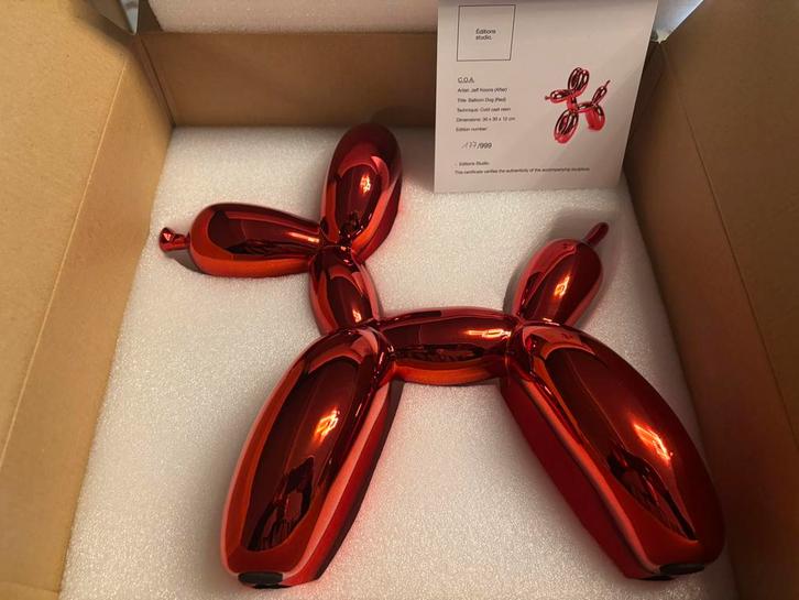 Balloon dog ( after) Editions studio jeff koons, Antiek en Kunst, Kunst | Designobjecten, Ophalen of Verzenden