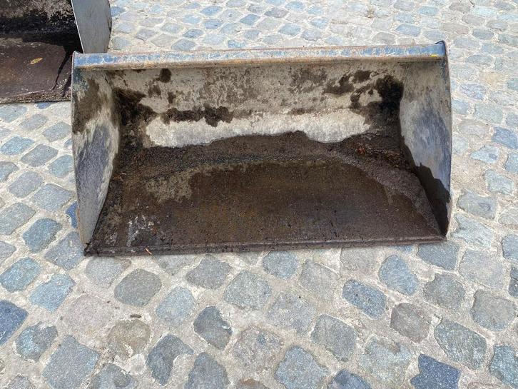 Avant 735, kniklader, Articles professionnels, Machines & Construction | Grues & Excavatrices, Chargeuse sur pneus ou Chouleur