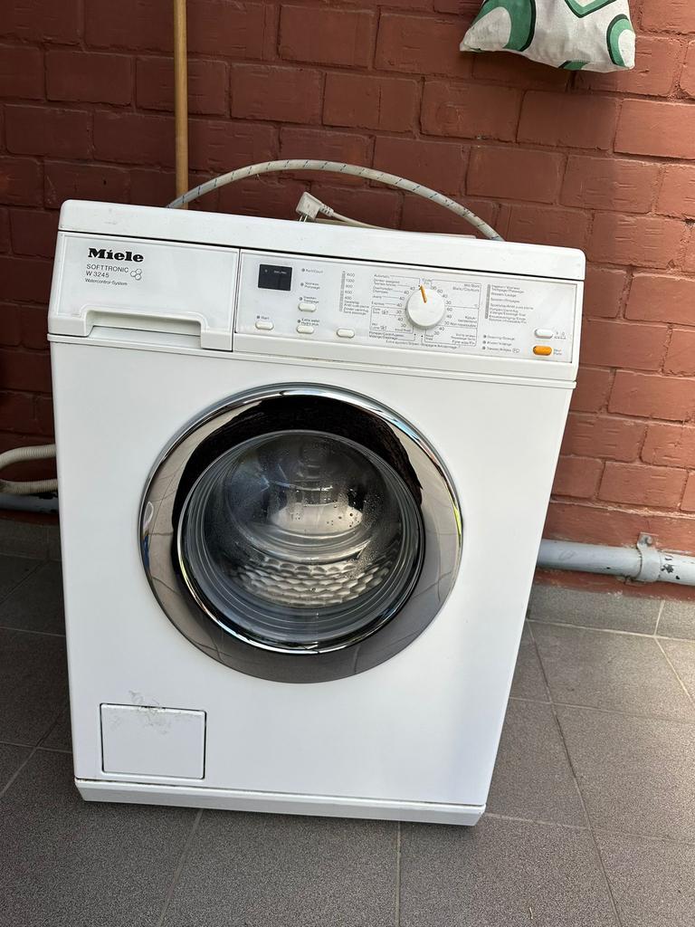 Miele wasmachine is in zeer goede staat, Elektronische apparatuur, Wasmachines, Ophalen of Verzenden, Zo goed als nieuw