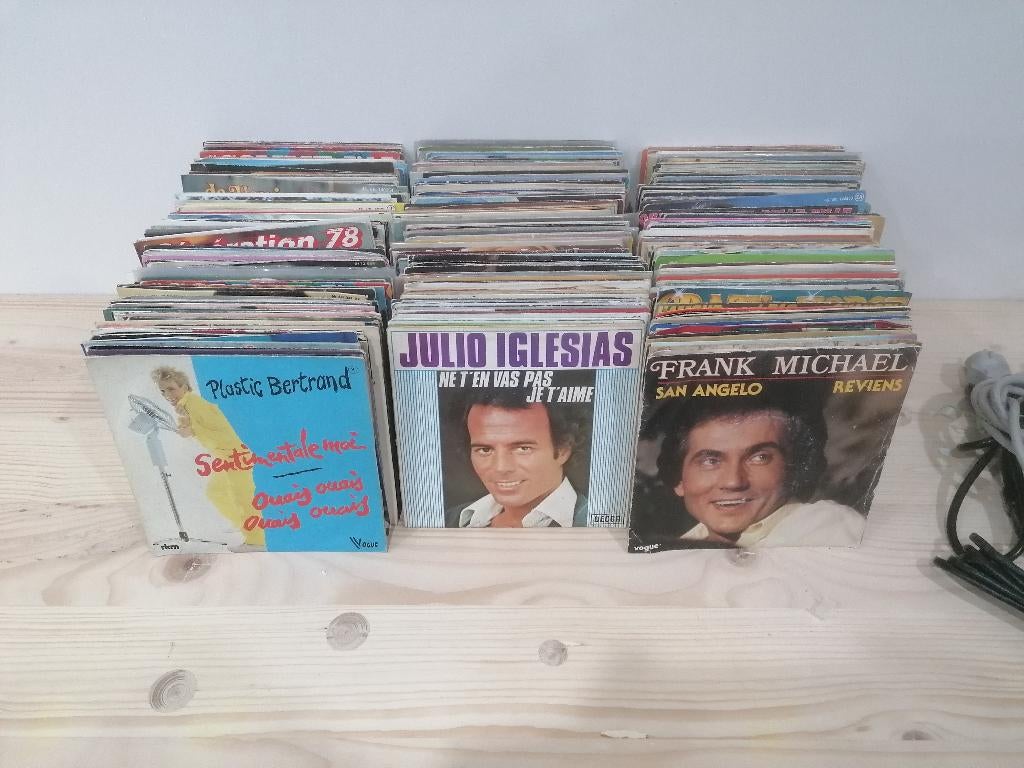 VERPAKKING 300 x 7" VINYL SINGLE, Ophalen, Modernisme tot heden, Gebruikt