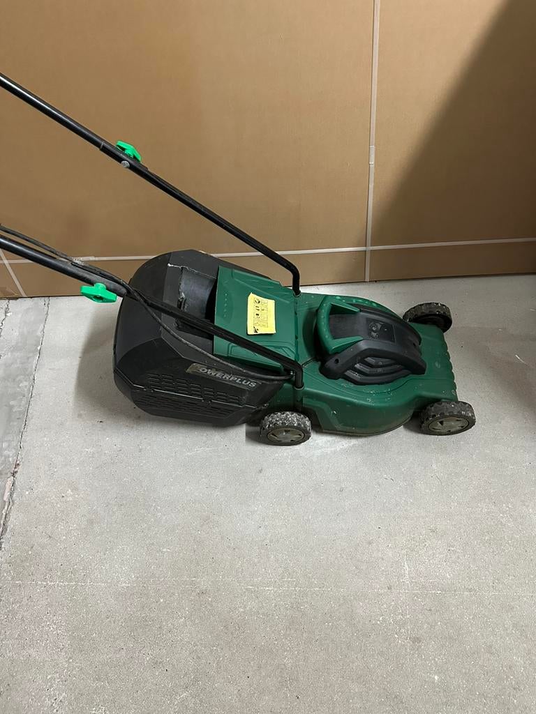 Grasmachine, Ophalen, Zo goed als nieuw, Elektrische grasmaaier