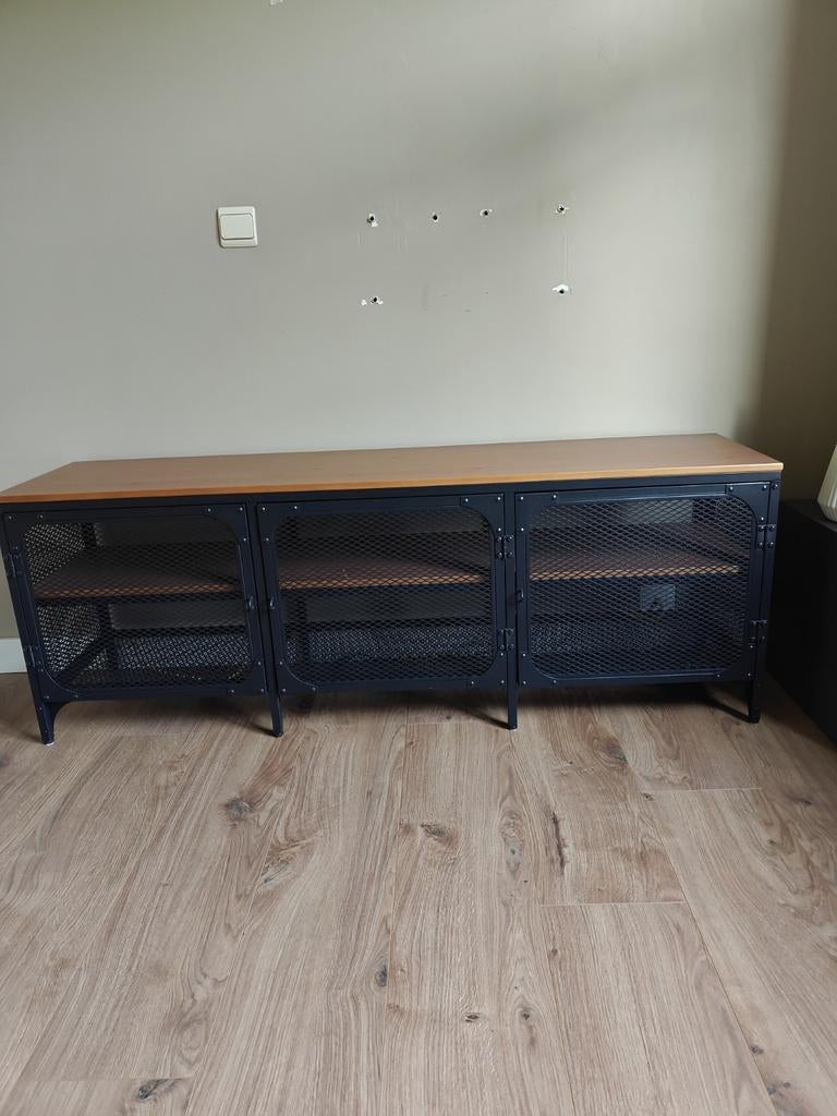 Tv kast Ikea goede staat, Ophalen
