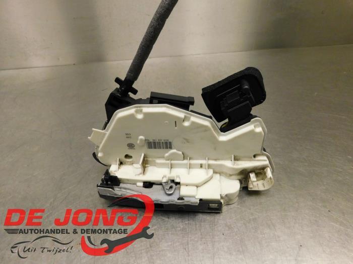 Serrure portière mécanique 4portes avant gauche d'un Volks, Volkswagen, -, 3 mois de garantie, Utilisé