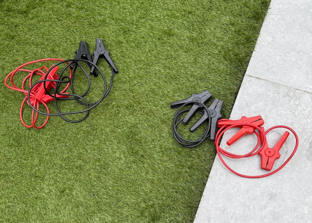 Startkabels 2 stuks. Per koppel 3 euro., Ophalen, Zo goed als nieuw