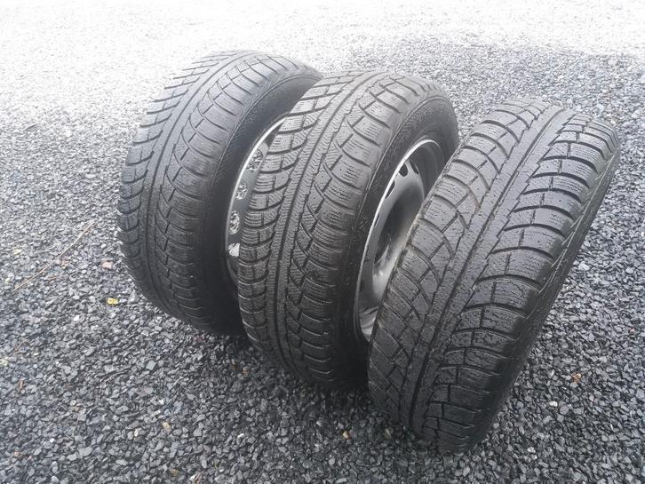 3 WINTERBANDEN + 4 STALEN VELGEN PEUGEOT CAR - CITROEN e, Auto-onderdelen, Banden en Velgen, Banden en Velgen, Winterbanden, Personenwagen