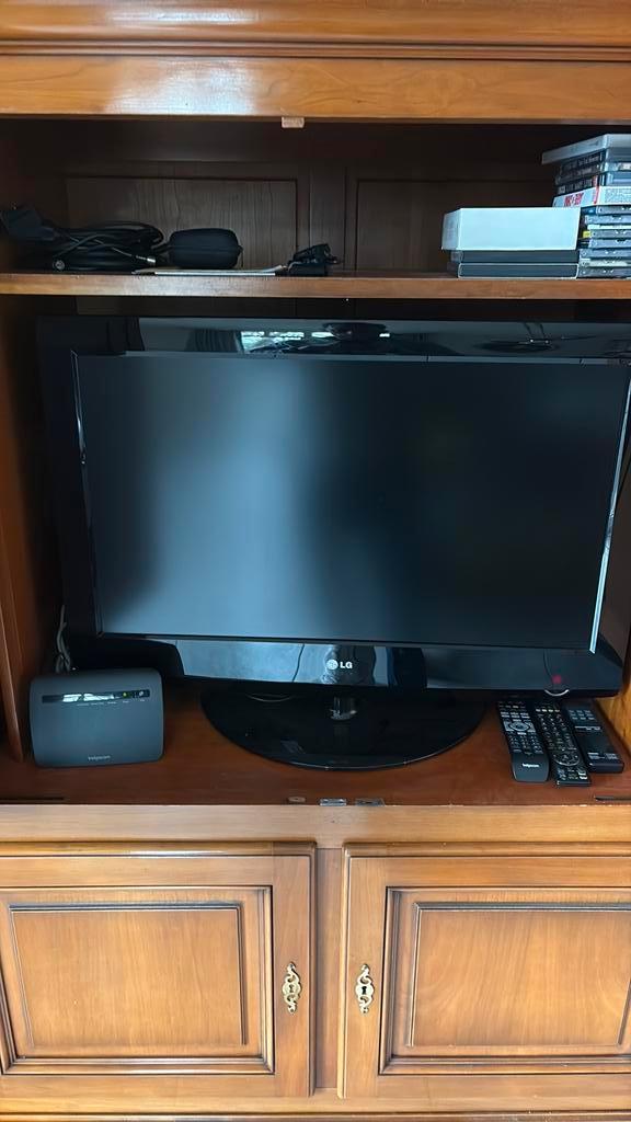 LG 32” TV – Model 32LG3000, TV, Hi-fi & Vidéo, Télévisions, Comme neuf, LCD, LG, Enlèvement