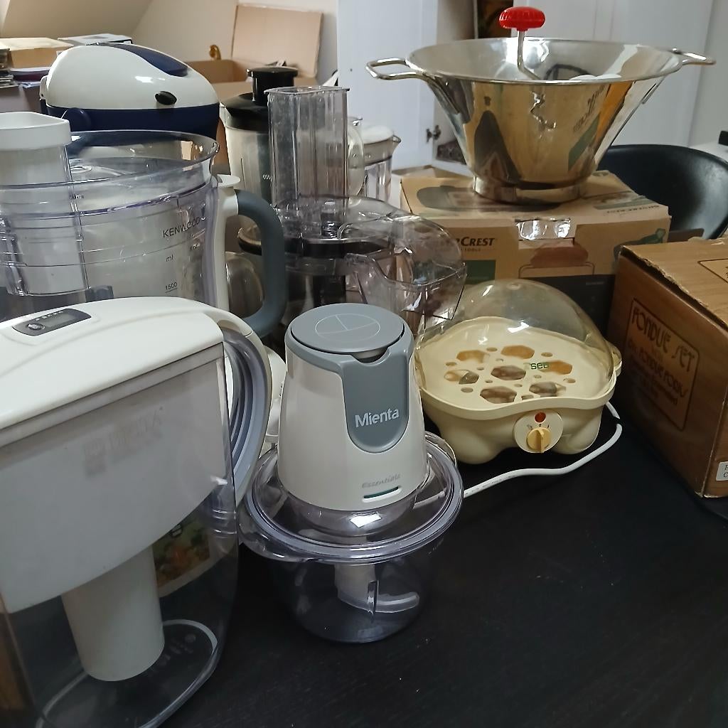 Complete keuken set – keukentoestellen en kookgerief, Overige typen, Ophalen, Gebruikt