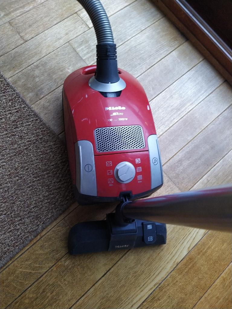 Stofzuiger Meile S4212, Ophalen, Gebruikt, Stofzak, Stofzuiger