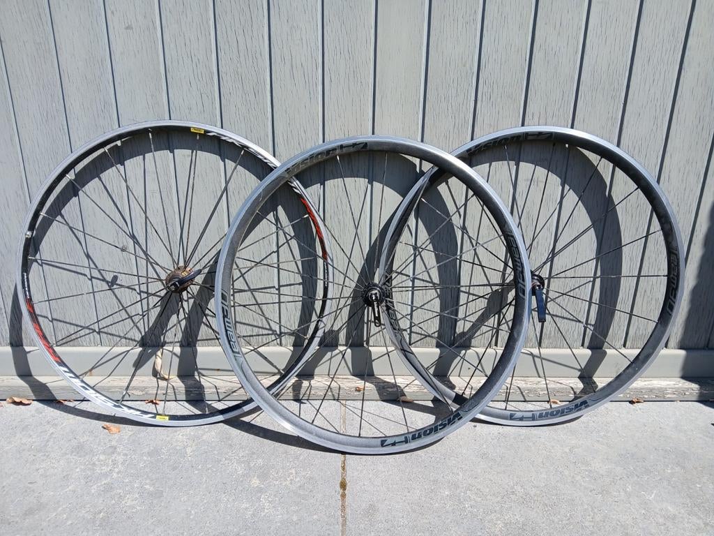 Roues avant de 28 pouces pour vélo de route Vision Mavic, Vélos & Vélomoteurs, Enlèvement