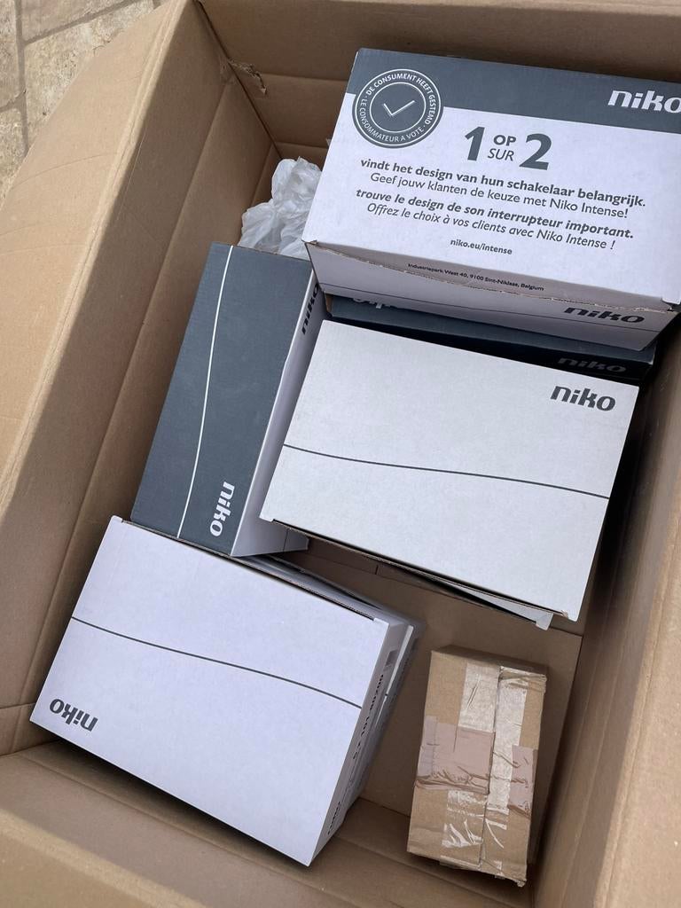 Matériel électricité, Enlèvement, Neuf, Interrupteur