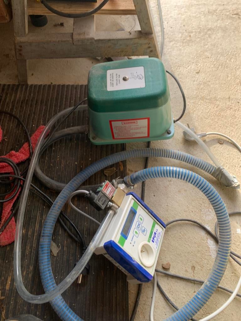 Systeme air pour fosse sceptique HP60 Hiblow, Enlèvement, Comme neuf