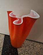 1960 fazzoletto vaas van Murano glas, Huis en Inrichting, Woonaccessoires | Vazen, Ophalen, Zo goed als nieuw, Oranje, Glas