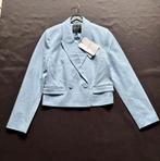 Nikkie ijsblauwe blazer - 36, Kleding | Dames, Jasjes, Kostuums en Pakken, Blauw, Nieuw, Ophalen of Verzenden, Jasje