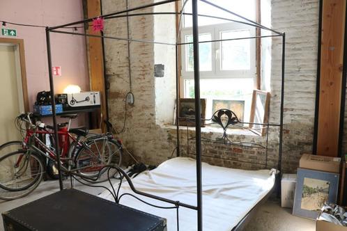Hemelbed, Huis en Inrichting, Slaapkamer | Bedden, Gebruikt, Tweepersoons, 160 cm, 210 cm, Metaal, Grijs, Ophalen