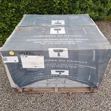 Pavé pierre bleue beschikbaar voor biedingen