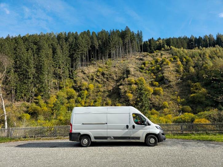 KOOPJE €25.000 .. Weg wegens gezinsuitbreiding!, Auto's, Bestelwagens en Lichte vracht, Particulier, Achteruitrijcamera, Airbags