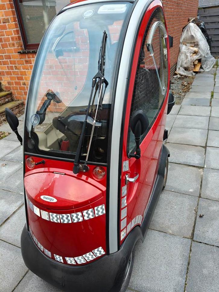 Mango overdekte scootmobiel, Diversen, Brommobielen en Scootmobielen, Zo goed als nieuw, Mango, 36 t/m 45 km, 11 t/m 15 km/u, Ophalen