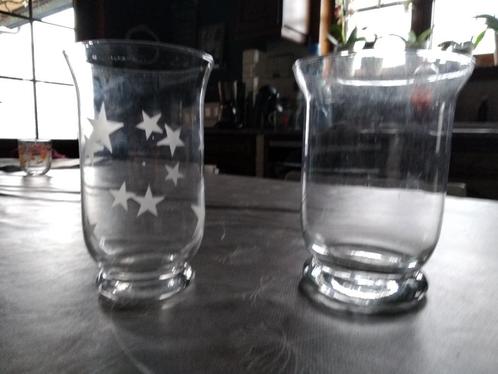 2 glazen windlichten en stolp, Huis en Inrichting, Woonaccessoires | Kandelaars en Kaarsen, Gebruikt, Kaars, Minder dan 25 cm