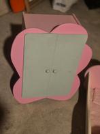 Houten poppen spullen, Enlèvement