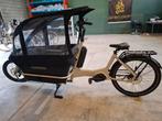 Nieuwe e-bakfiets met regenhuif en maxicosiehouder, Fietsen en Brommers, Ophalen of Verzenden, Zo goed als nieuw