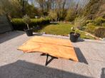 Table en bois massif (cedre) avec pied mikado noir, Huis en Inrichting, Woonaccessoires | Kamerschermen, Ophalen