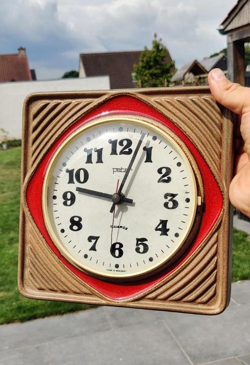 Vintage keramieken wandklok, Huis en Inrichting, Woonaccessoires | Klokken, Gebruikt, Wandklok, Ophalen