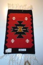 KELIM LOPERTJE ZWART ROOD 50x30 cm NIEUW, Minder dan 50 cm, Verzenden, Nieuw, Rechthoekig