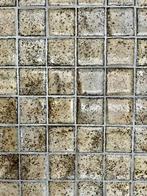 lot kleine mozaïek tegels beige bruin, retro vintage 4 m2, Doe-het-zelf en Bouw, Minder dan 5 m², Wandtegels, Keramiek, Gebruikt