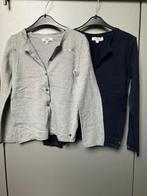 maat 122 set 2 stuks vest (grijs en zwart), Enlèvement ou Envoi, Utilisé, Fille, Pull ou Veste