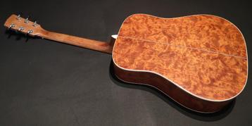 Cort Earth 100 Solid Ceder/gewatteerde Bubinga Ltd-editie beschikbaar voor biedingen