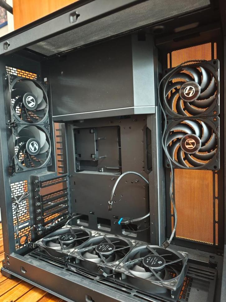 Pc behuizing PHANTEKS NV7 + fans, Computers en Software, Computerbehuizingen, Zo goed als nieuw, Ophalen