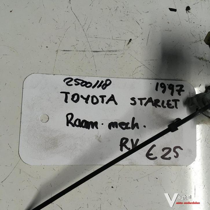 Toyota Starlet 1997 2500118 Raammechanisme Rechtsvoor, Auto-onderdelen, Ruiten en Toebehoren, Gebruikt, Ophalen of Verzenden